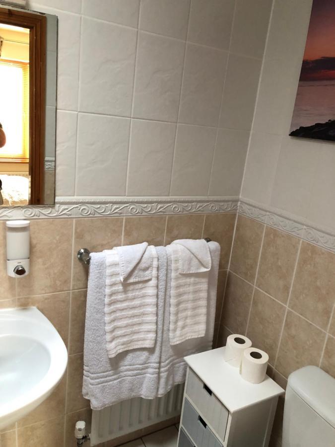 Harbour View Bed & Breakfast Castletownbere Extérieur photo
