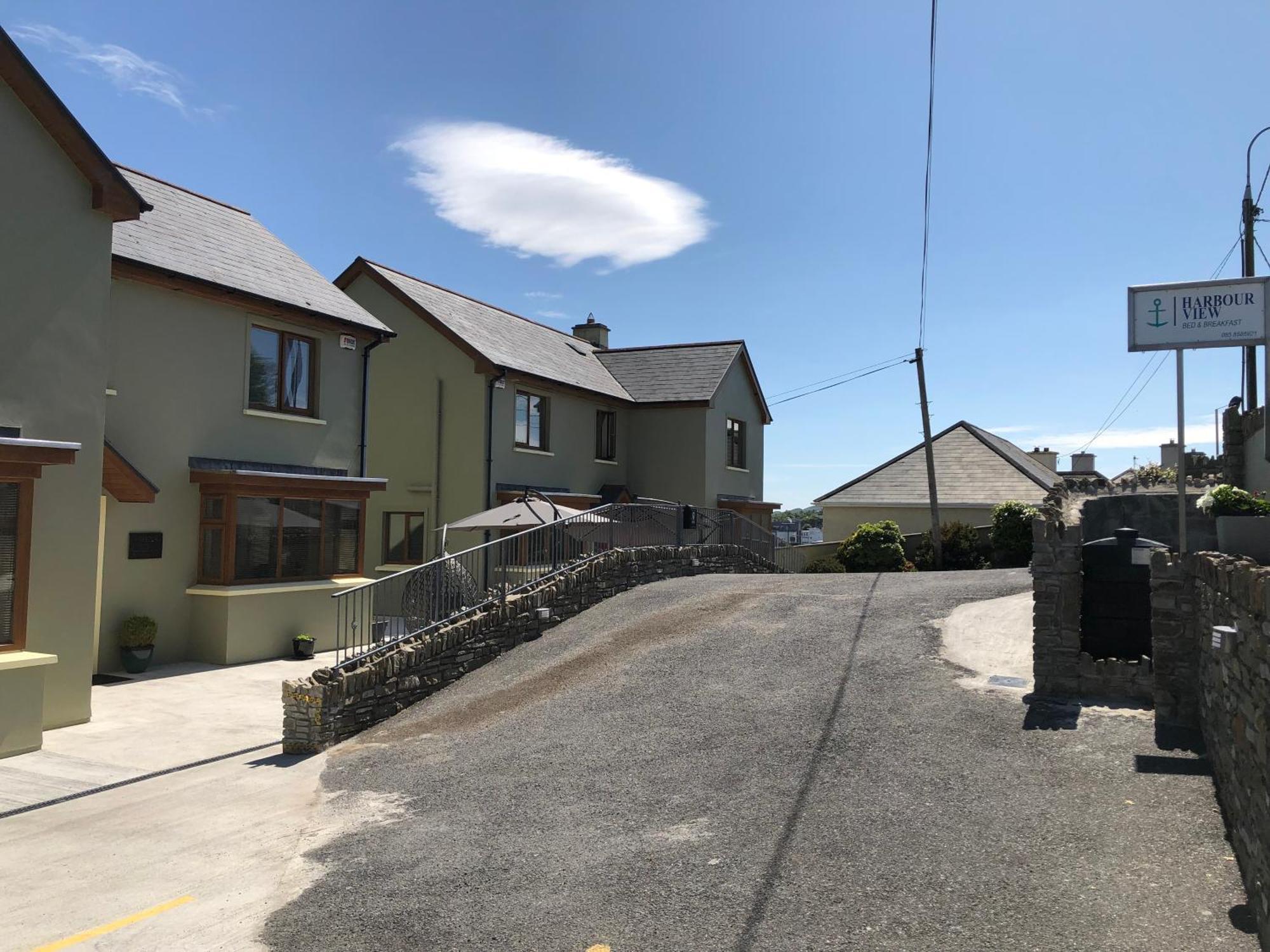 Harbour View Bed & Breakfast Castletownbere Extérieur photo
